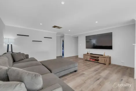Property photo of 27 Kootingal Bend Baldivis WA 6171