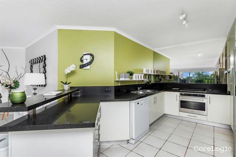 Property photo of 279 Esplanade Cairns North QLD 4870