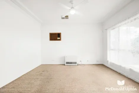 Property photo of 10 Moama Crescent Pascoe Vale South VIC 3044