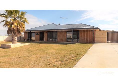 21 Wedge St, Ledge Point, WA 6043