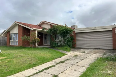 11 Rebecca Ct, Cranbourne North, VIC 3977