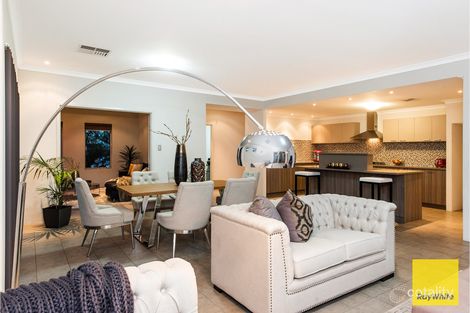 Property photo of 79 Waterfoot Loop Canning Vale WA 6155