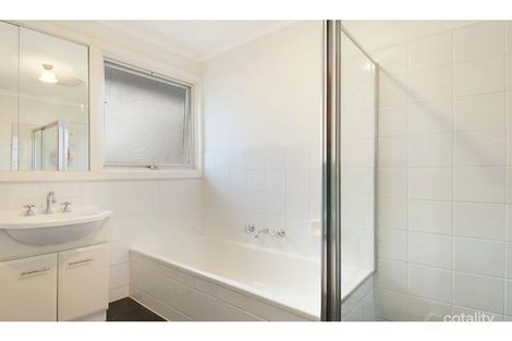 Property photo of 23 Pembroke Drive Somerville VIC 3912