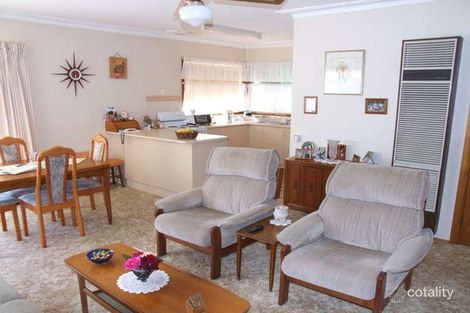 Property photo of 45 Seventh Avenue Rosebud VIC 3939