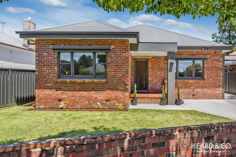 10 Hammer St, Flora Hill, VIC 3550
