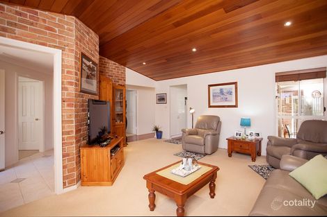 Property photo of 4 Laurina Close Old Bar NSW 2430