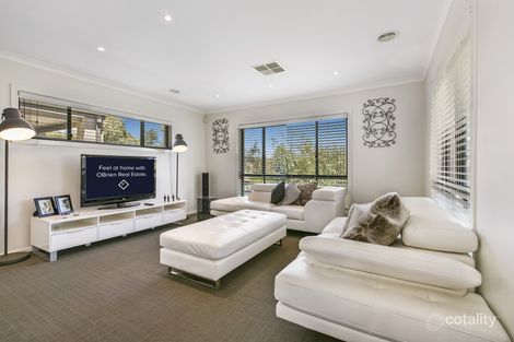 Property photo of 8 Wodalla Circuit Sandhurst VIC 3977