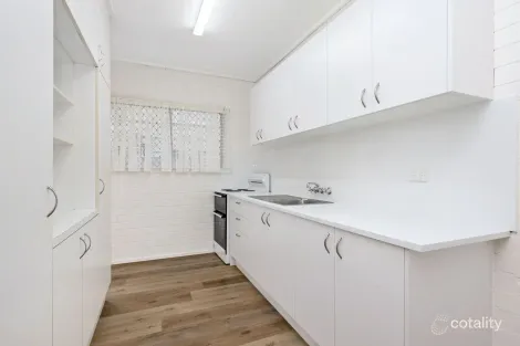 Property photo of 4/151 Mitchell Street North Ward QLD 4810