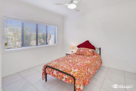 Property photo of 351 Torquay Terrace Torquay QLD 4655
