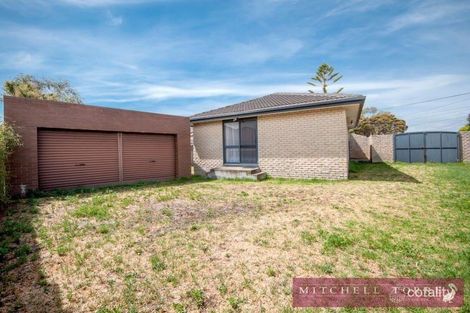 Property photo of 40 First Avenue Chelsea Heights VIC 3196