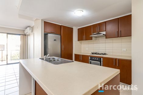 Property photo of 11/5 Eastleigh Loop Currambine WA 6028