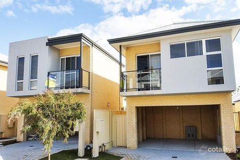 2/4 Quendamia Lane, Mandurah, WA 6210