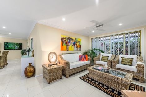 Property photo of 2 Rossiville Place Glen Alpine NSW 2560