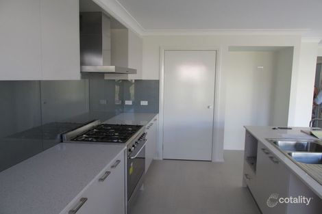 3 Churchill Cres, Rutherford, NSW 2320