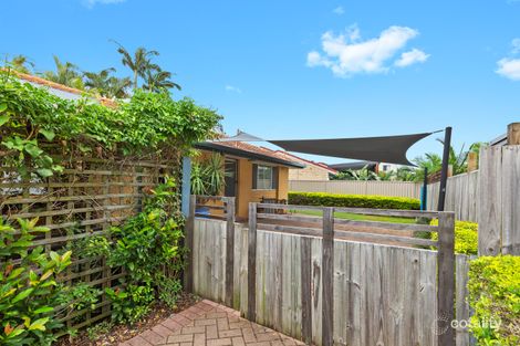 Property photo of 2/61 Errol Avenue Paradise Point QLD 4216