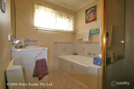 Property photo of 24 Kilsay Crescent Meadowbrook QLD 4131