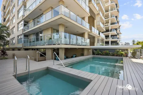 Property photo of 1/65-69 Landsborough Avenue Scarborough QLD 4020