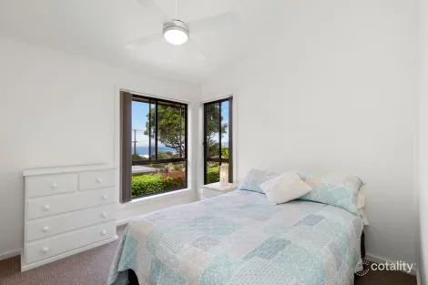 Property photo of 21 Bligh Avenue Caves Beach NSW 2281
