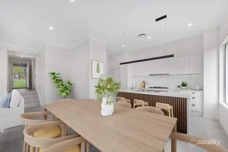 Property photo of 27 Iluka Crescent Narrawallee NSW 2539