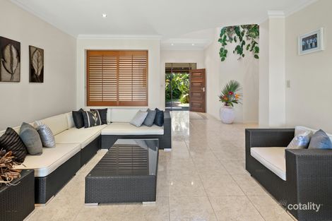 Property photo of 15 Barkala Court Ocean Shores NSW 2483