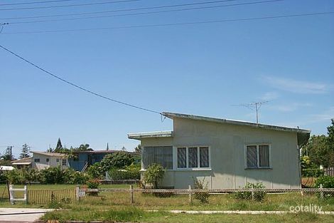 10 Broadwater St, Runaway Bay, QLD 4216