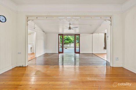 Property photo of 8 Hawthorne Street Sadliers Crossing QLD 4305