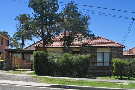 Property photo of 128 Gannons Road Caringbah South NSW 2229