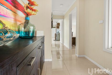 Property photo of 30 McKenzie Way Bulgarra WA 6714