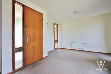 Property photo of 20 Ennis Way Mitchell NSW 2795