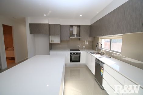 Property photo of 1 Peter Pan Glen St Clair NSW 2759