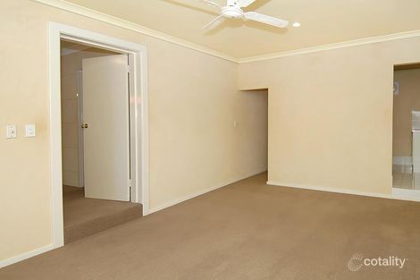 Property photo of 16 Peckham Crescent Kingsley WA 6026