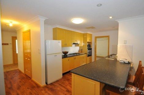 Property photo of 8 Oakmont Avenue Dubbo NSW 2830