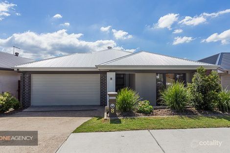 8 Pleasant St, South Ripley, QLD 4306