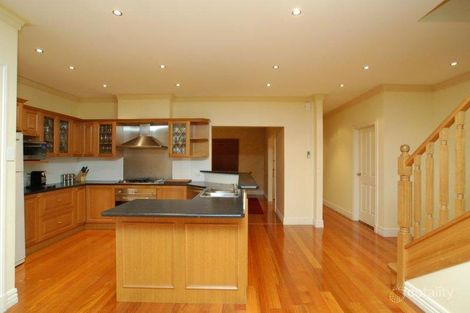 Property photo of 32 Windsor Street Pascoe Vale VIC 3044