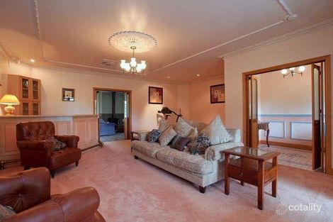 Property photo of 124 Centre Road Langwarrin VIC 3910