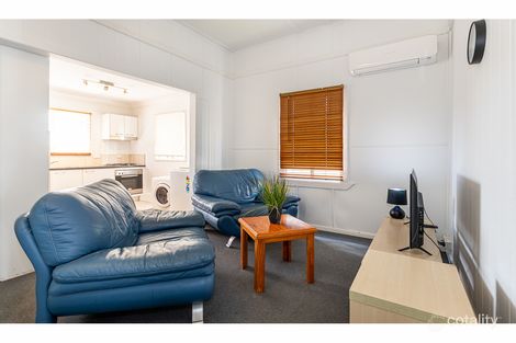 Property photo of 17 Lockerbie Street Kangaroo Point QLD 4169