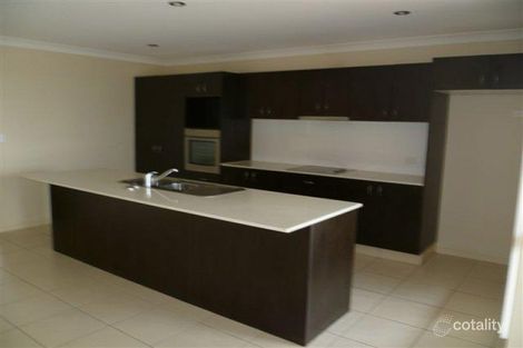 Property photo of 10 Bindarri Close Waterford QLD 4133
