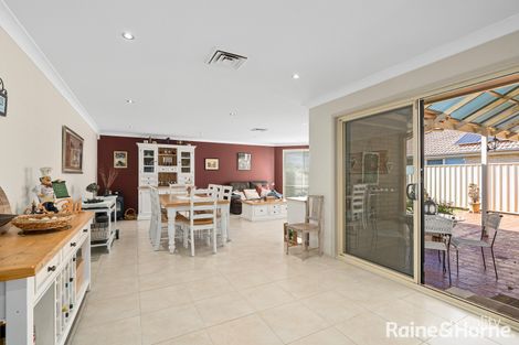 Property photo of 73 Sheraton Circuit Bomaderry NSW 2541
