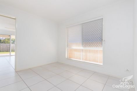 Property photo of 3 Llama Court Dakabin QLD 4503