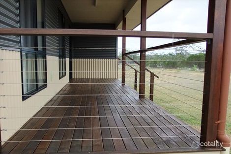 Property photo of 33 Fibrosa Court Dunmora QLD 4650