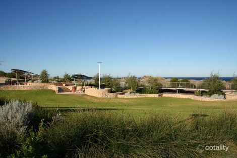 Property photo of 21 Clearview Avenue Burns Beach WA 6028