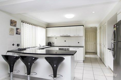 Property photo of 27 Sunset Place McDowall QLD 4053