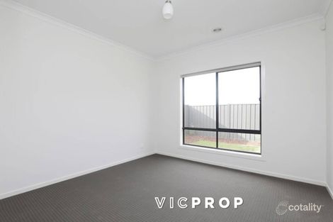 Property photo of 9 Natal Road Tarneit VIC 3029