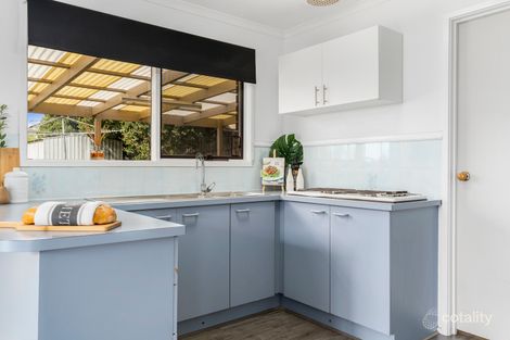 Property photo of 13 Wittick Street Darley VIC 3340