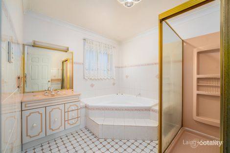 Property photo of 2 Eleanor Close Armidale NSW 2350