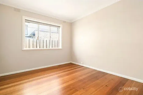 Property photo of 32 Milleara Road Keilor East VIC 3033