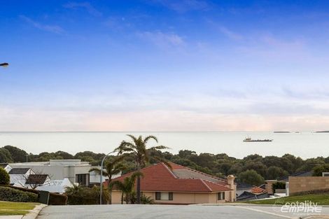 Property photo of 64 Castellon Crescent Coogee WA 6166