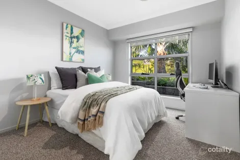 Property photo of 20 Springview Crescent Maudsland QLD 4210