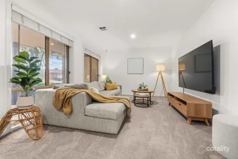 Property photo of 43 Freda Bennett Circuit Nicholls ACT 2913