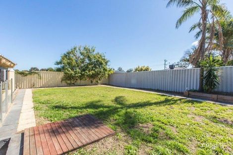 Property photo of 11 Sapling Way Hocking WA 6065